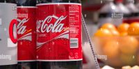 cola-and-fruit-AXCBB0 cola-and-fruit-AXCBB0